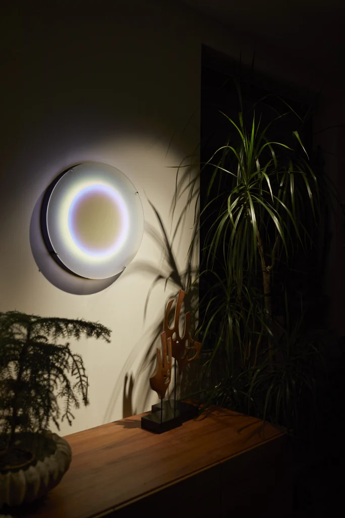 Event Horizon S : Eclipse Gradient Acrylic Glass Lamp — 4