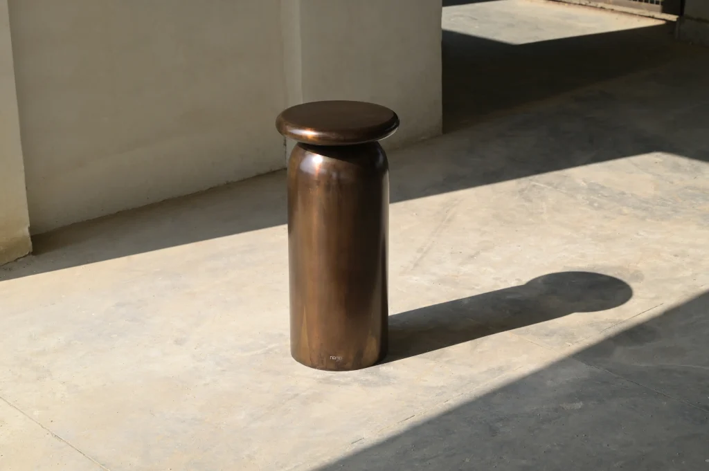 Scuba - Iron Drink Table — 5