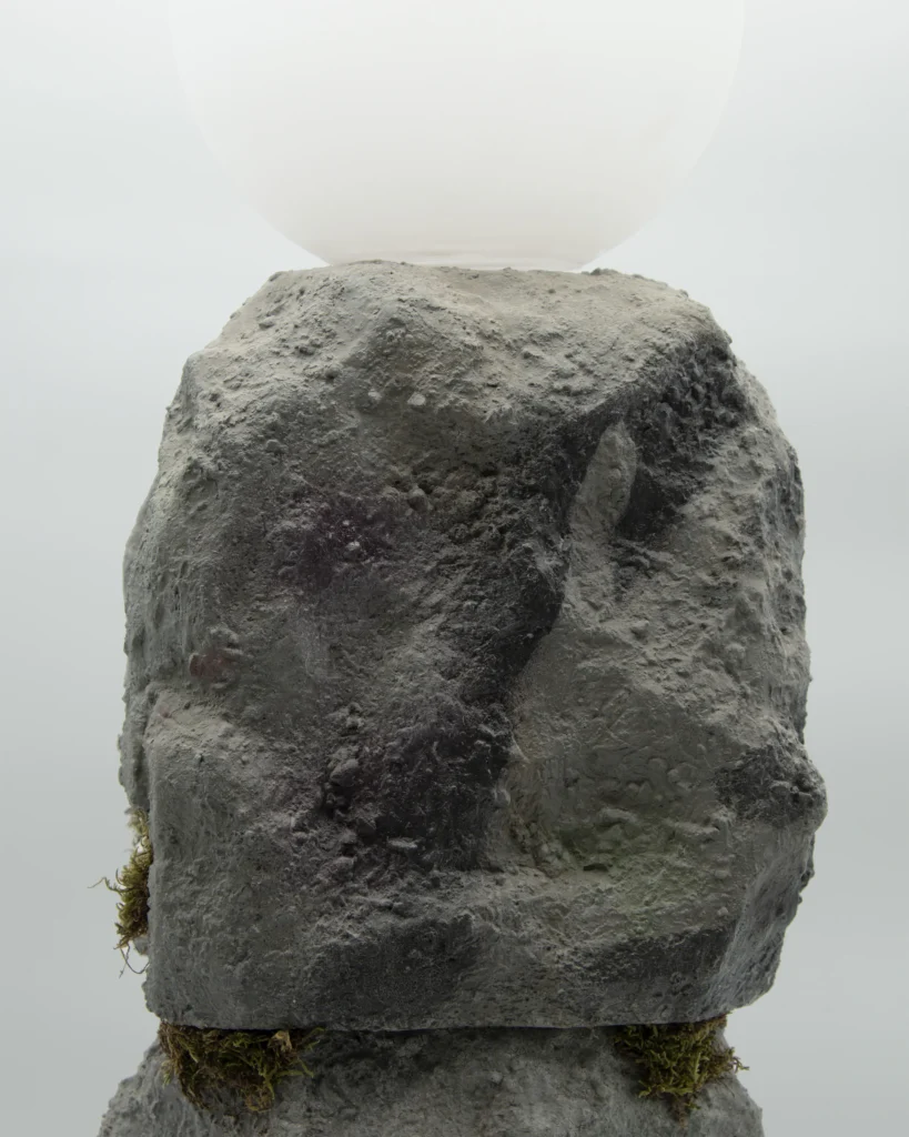 La Cauna Tesa Table Lamp in Concrete — 3