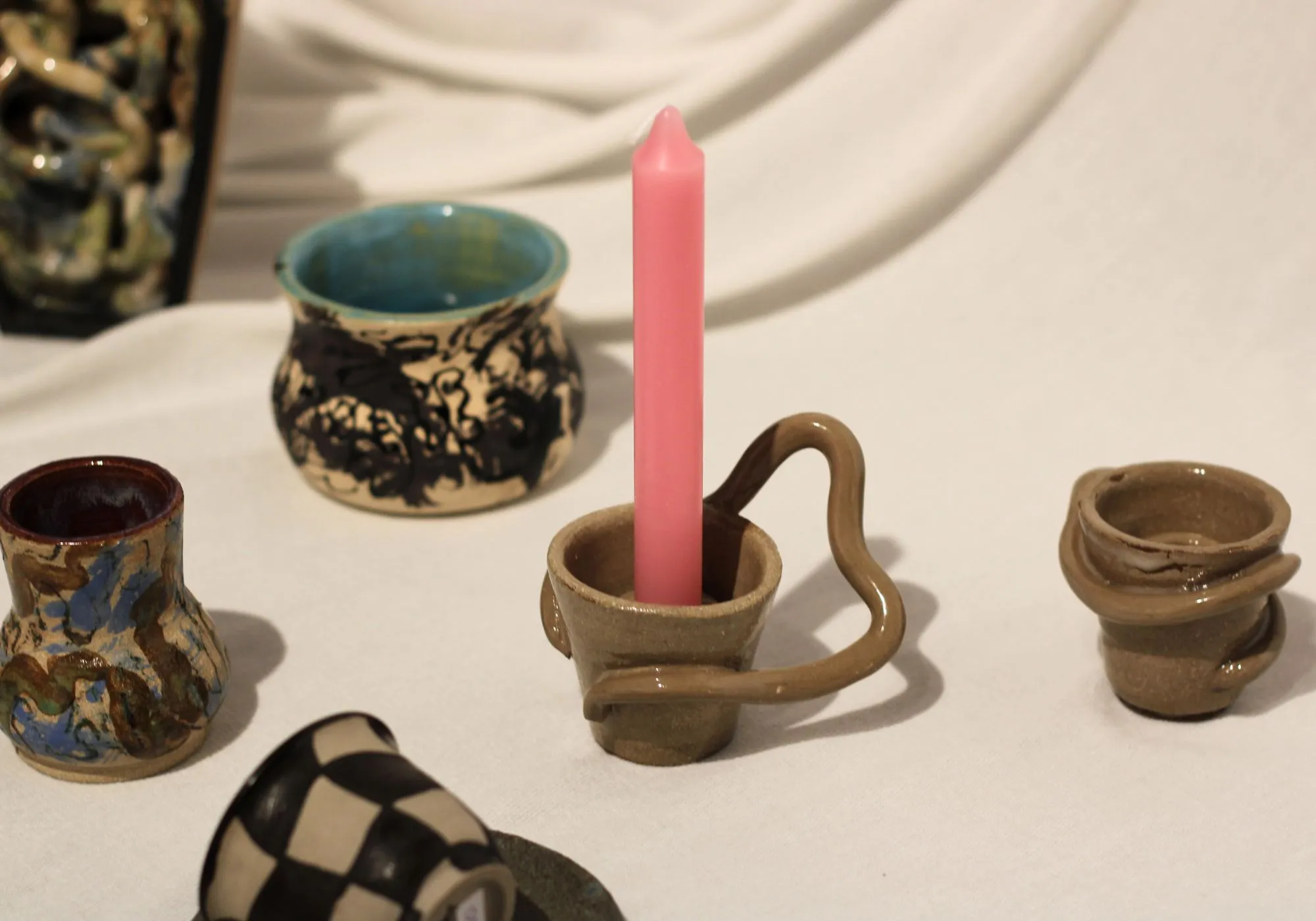 Menyé – Stoneware Candleholder
by Vale Ro
