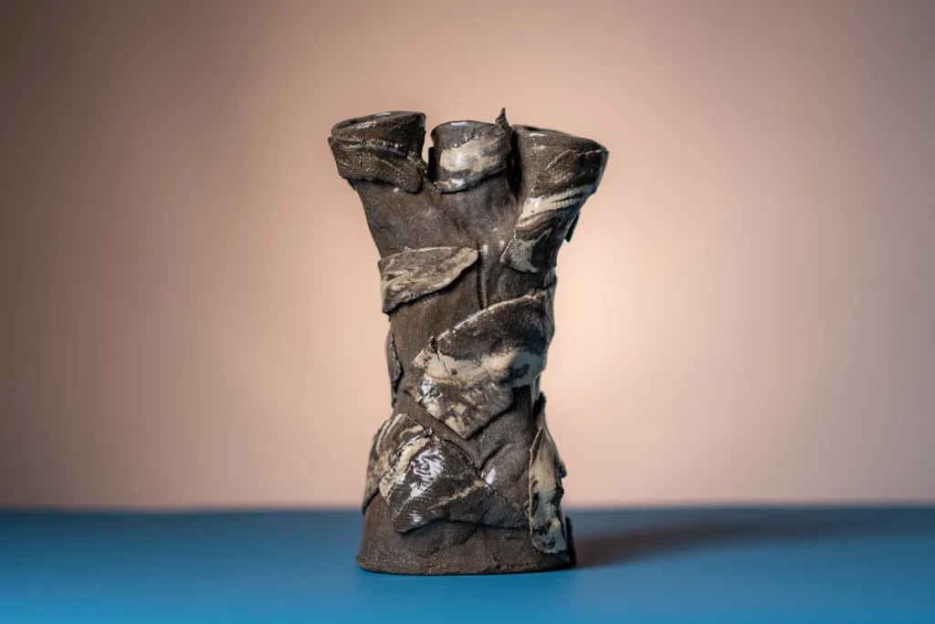 Marañon - Stoneware Sculptural Candleholder — 4