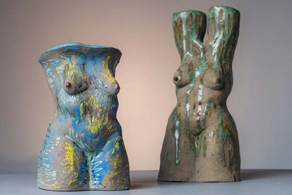Rabiscada - Stoneware Sculptural Vase — 5