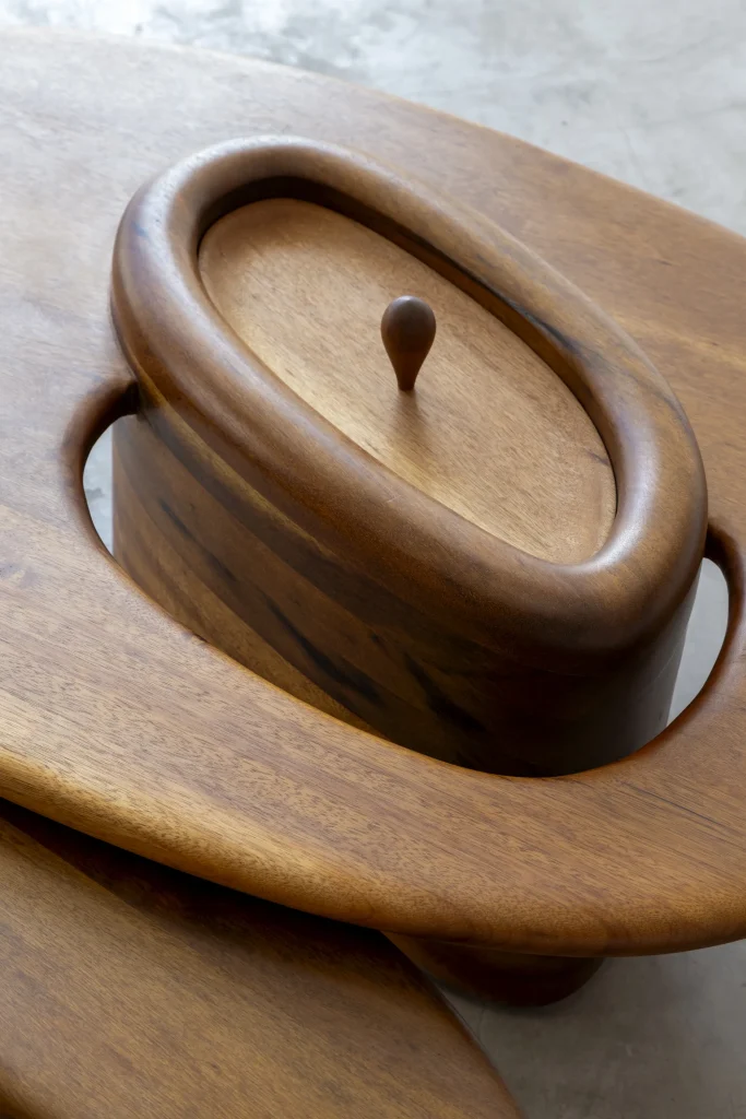 Ita - Coffee Table — 2