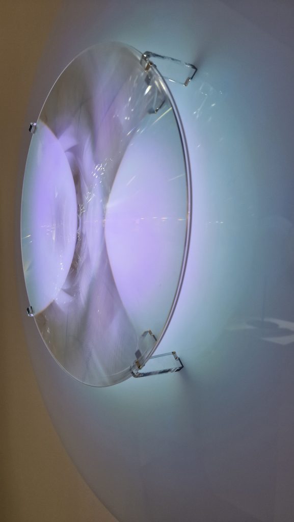 Noosphere Small, Smart Gradient Wall Lamp — 12