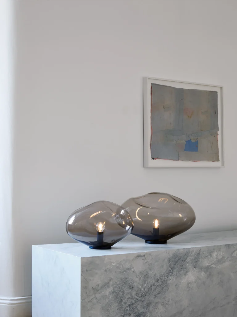 Haumea Amorph Table Lamp in Silver Smoke Glass — 2