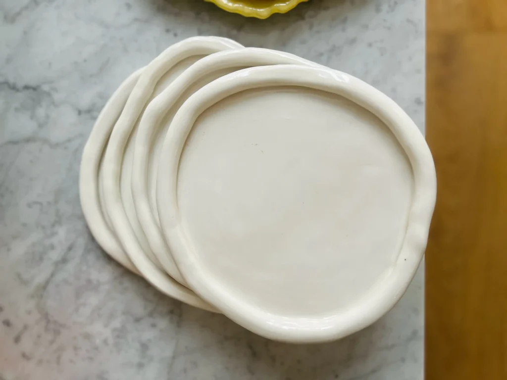 White Porcelain Dinner Plate — 8