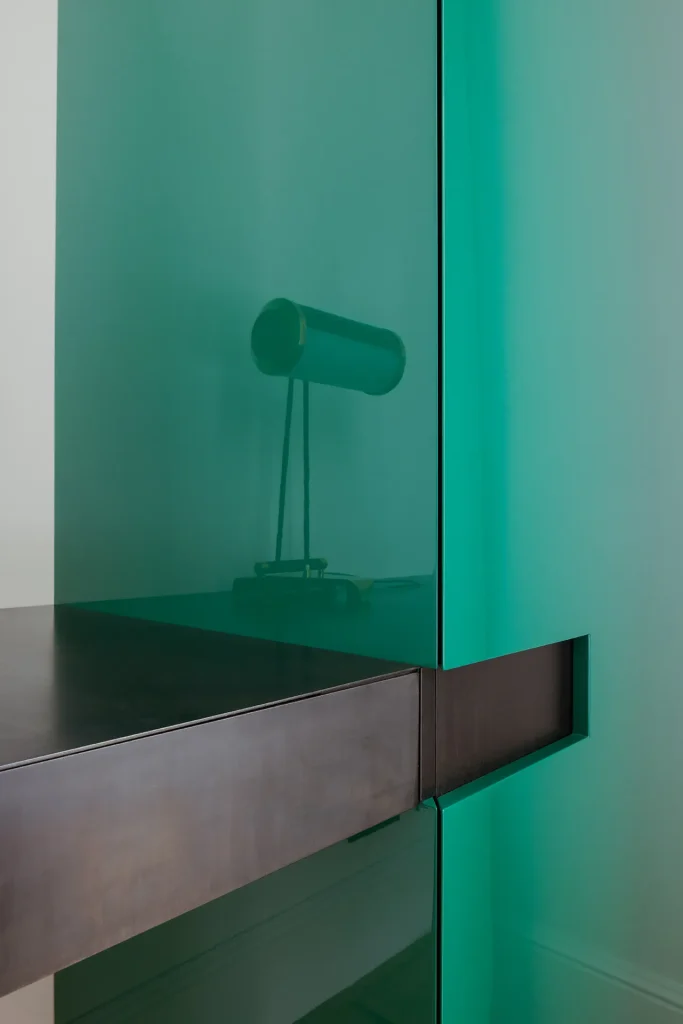 Studette - Multifunctional Wardrobe & Desk — 2