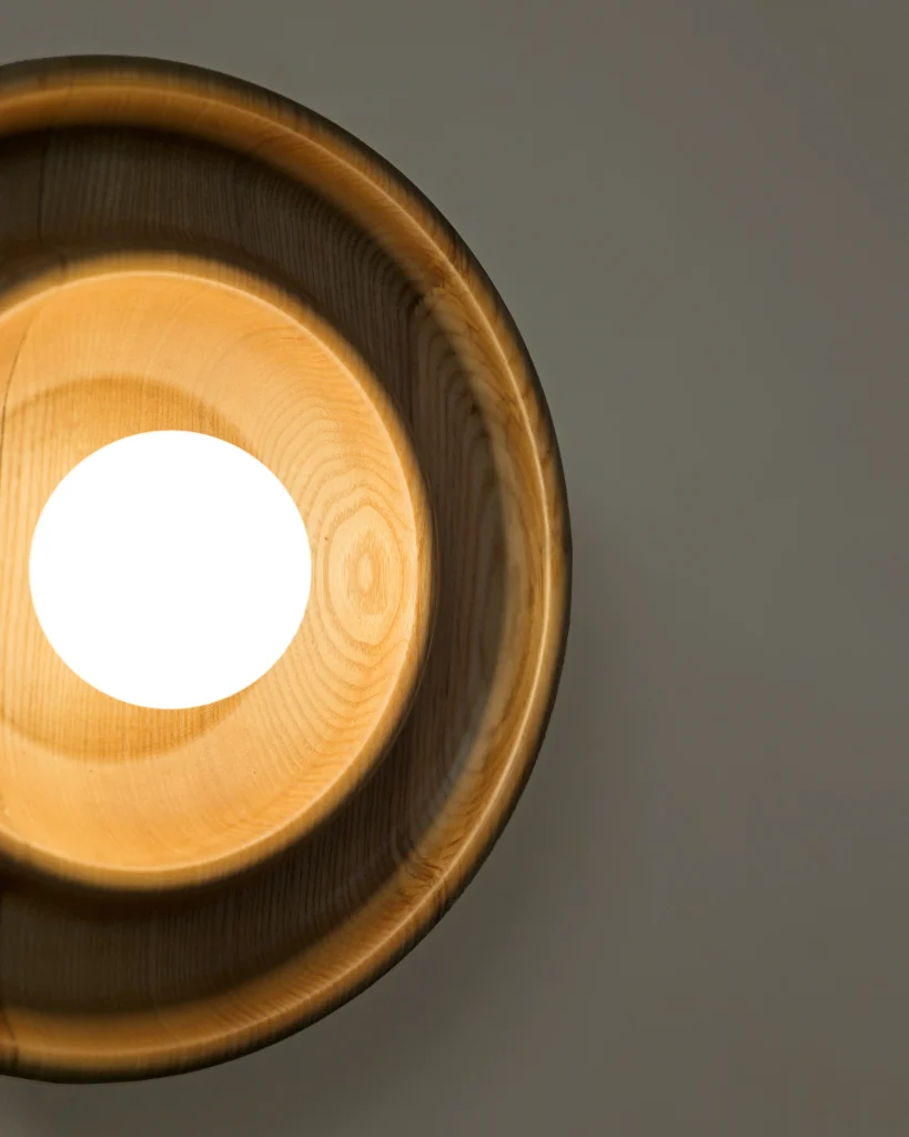 Discus - White Ash Wall Lamp — 2