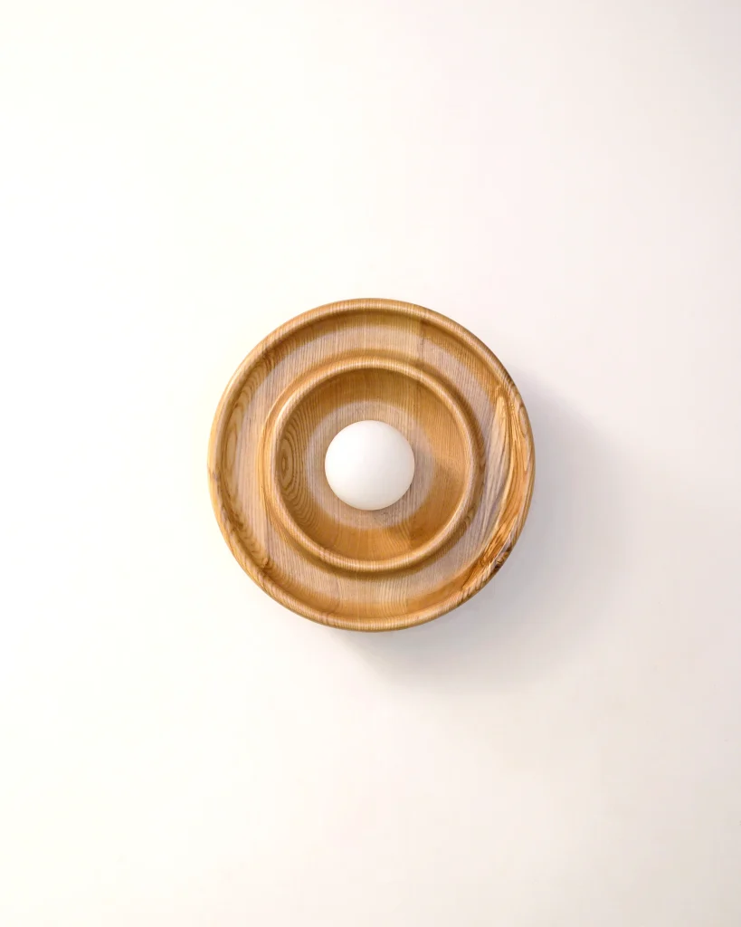 Discus - White Ash Wall Lamp — 4