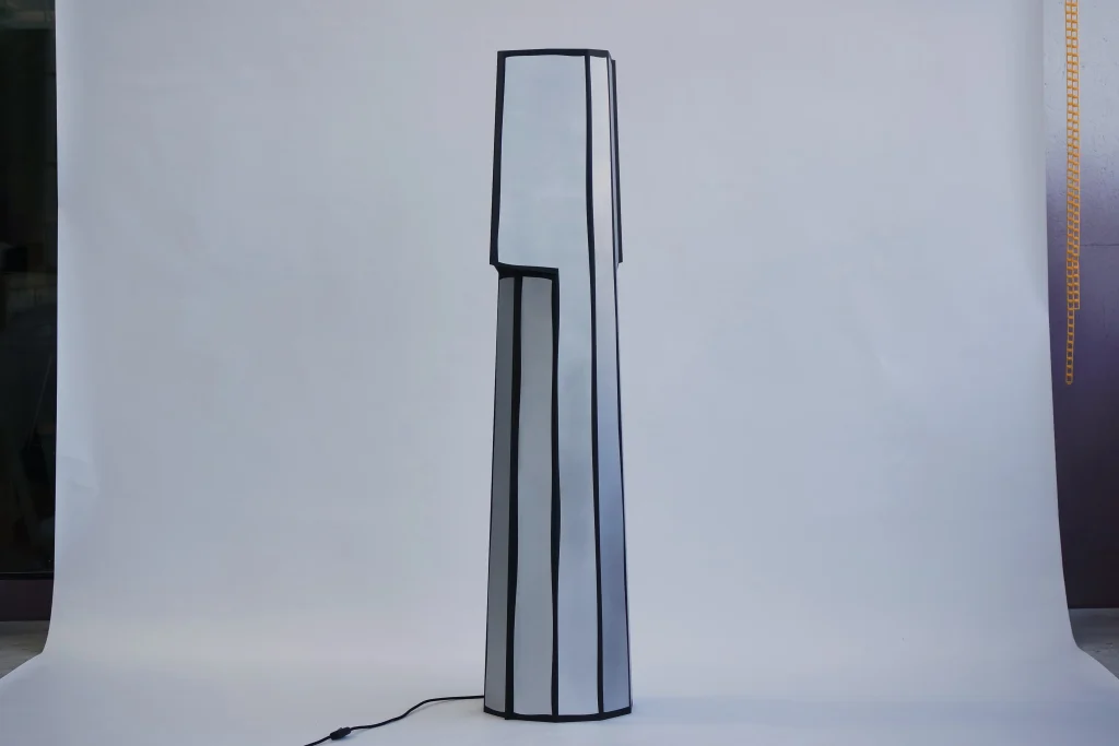 Hex Floor Lamp in Aluminum — 7