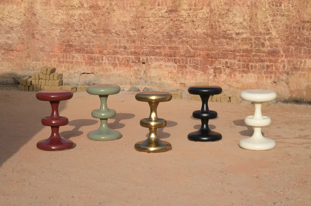 Atom - Aluminum Side Table — 16