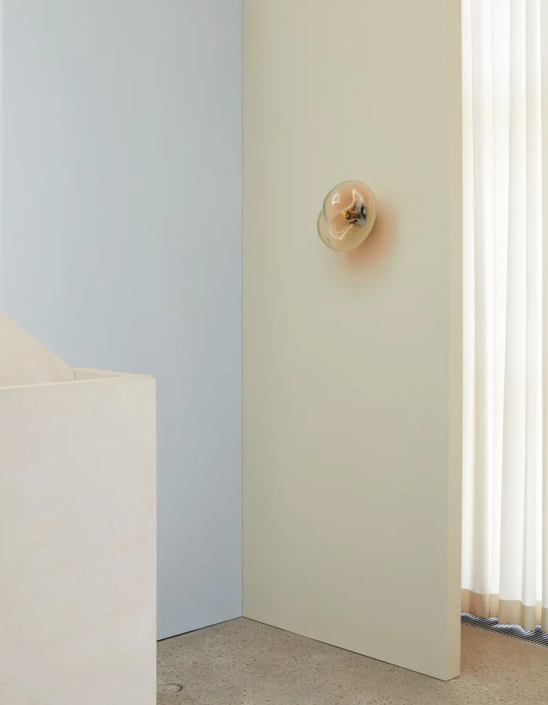 Haumea Amorph Wall Lamp - Single, Silver Smoke — 4