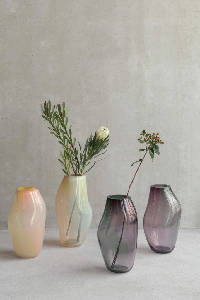 Supernova 4 - Multicolor Vase - Amber Iridescent / Flamingo — 4