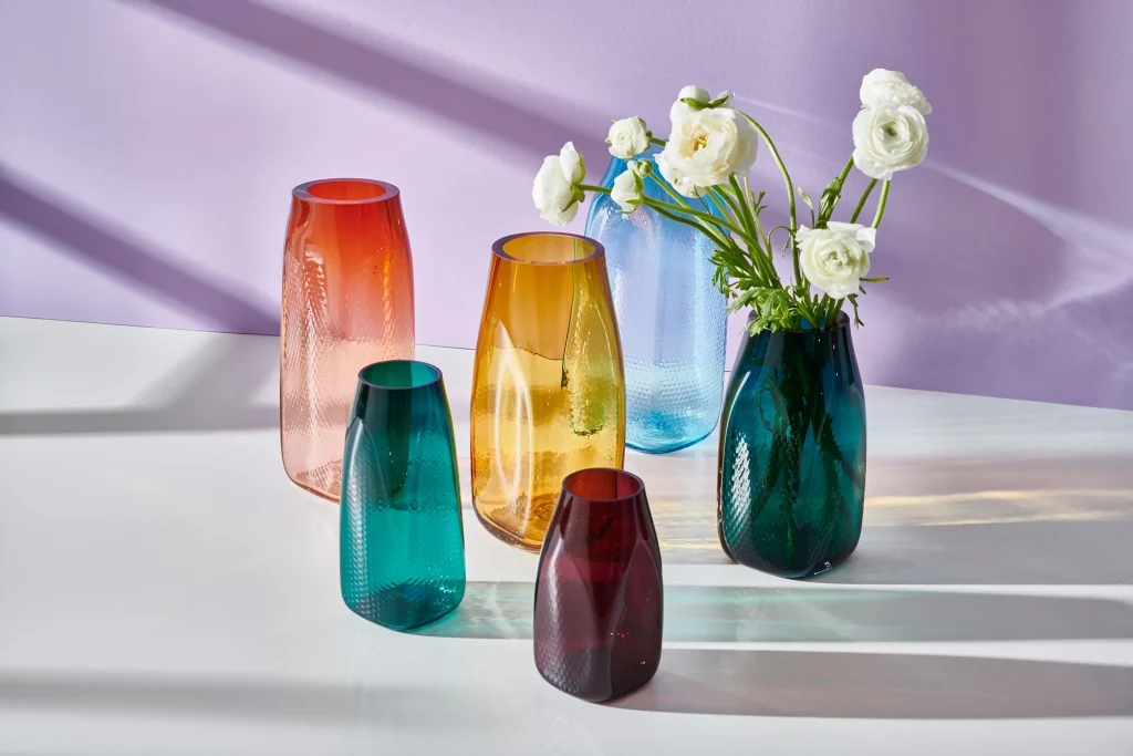 Splay The Louvre No. 2 – Translucent Free Blown Glass Vase — 4