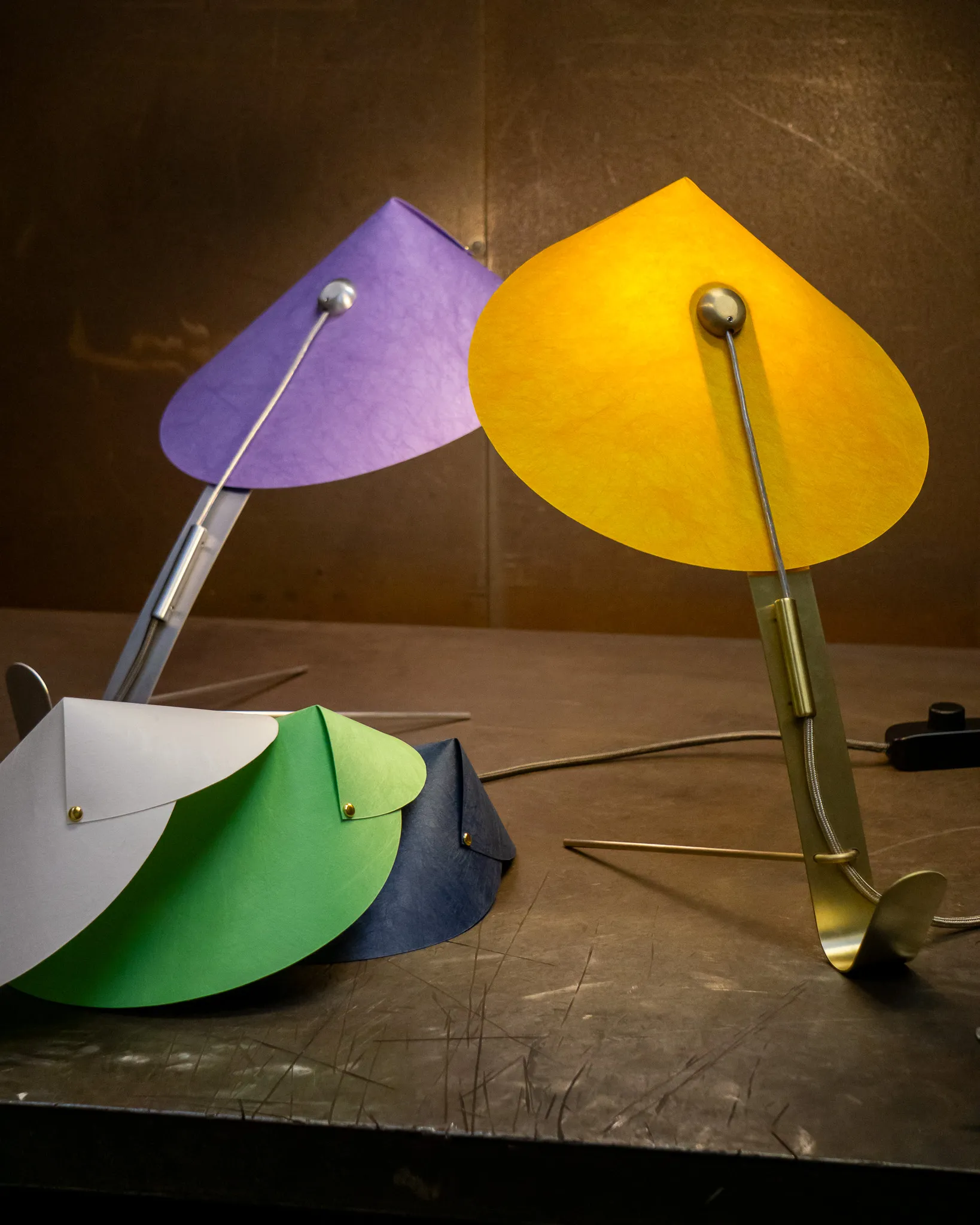 Mantis Table Lamp