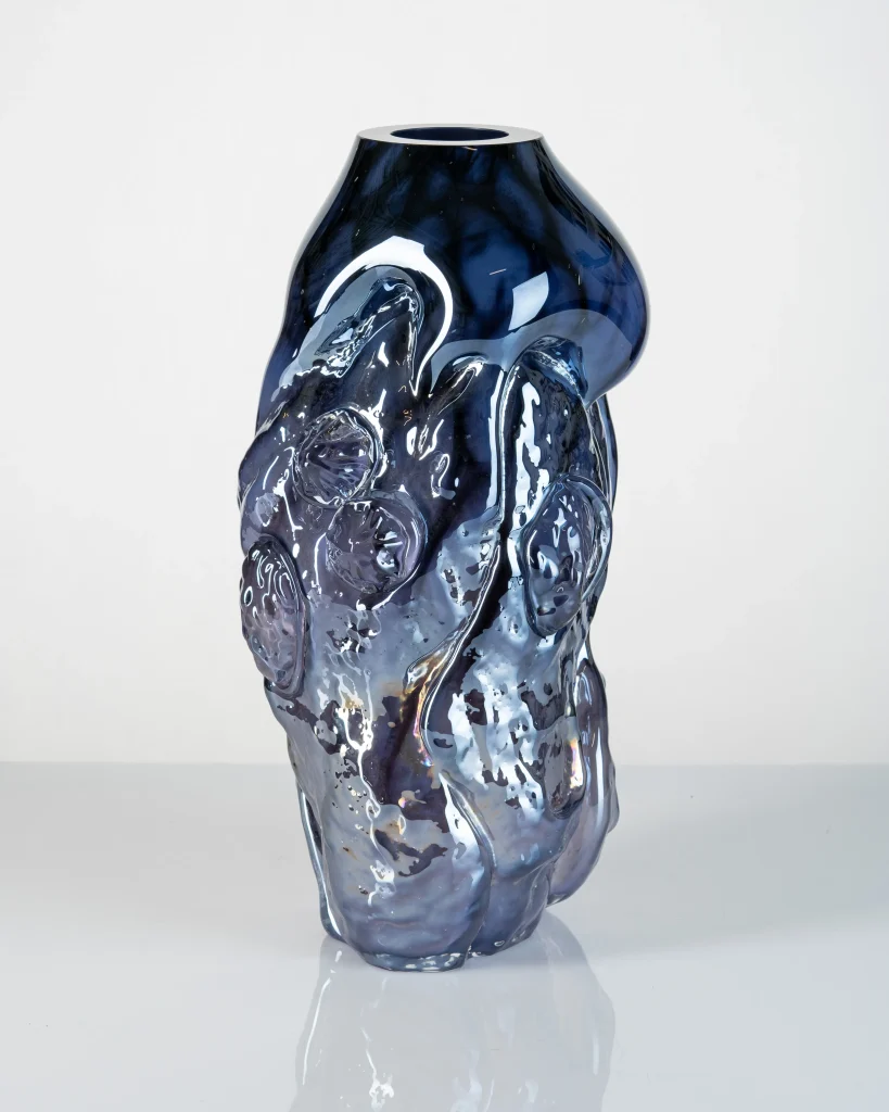 Dysplasio - Dark Purple Blown Glass Vase — 2