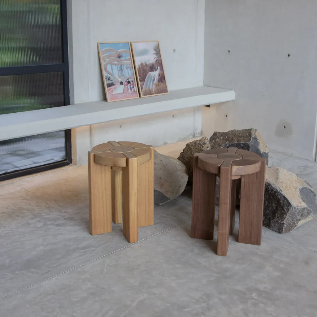 Multiflora - Low Stool — 2