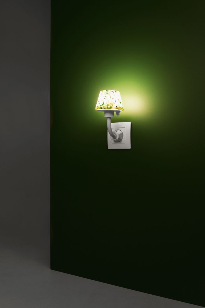 Petit-four - Plug Wall Light — 18