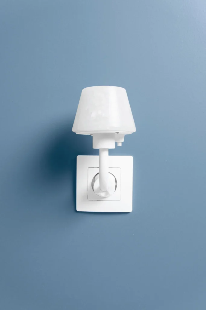 Petit-four - Plug Wall Light — 4