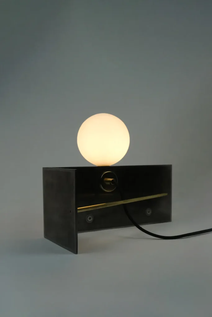 Himalaya Lunar Horizontal Table Lamp in Alabaster — 6