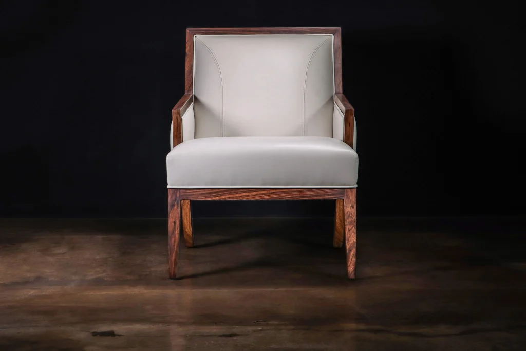 Belgrano - Contemporary Lounge Chair In Wood And Leather — 6