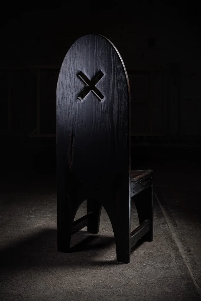 The X Chair — 2