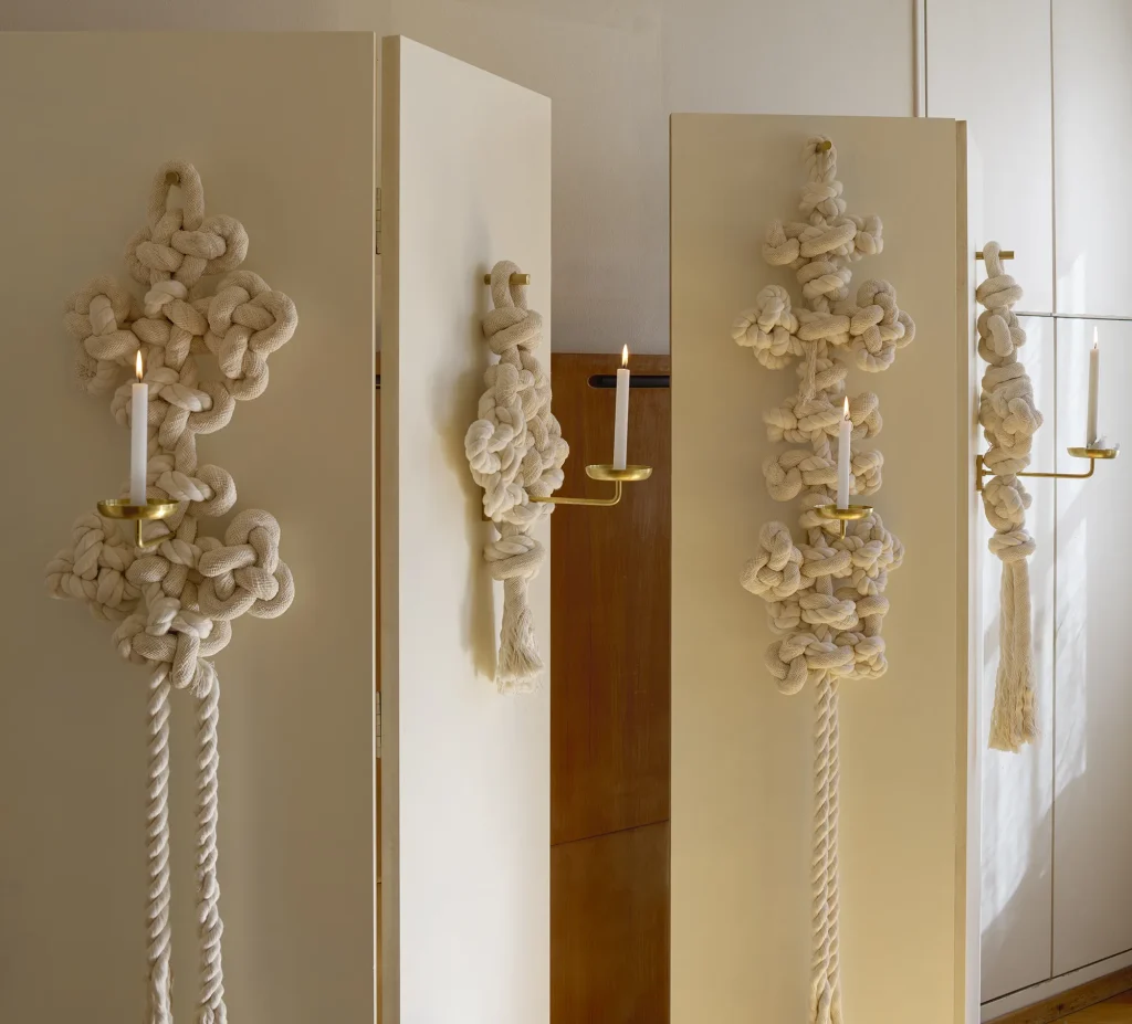 Maedeup – A Cicada Candle Sconce