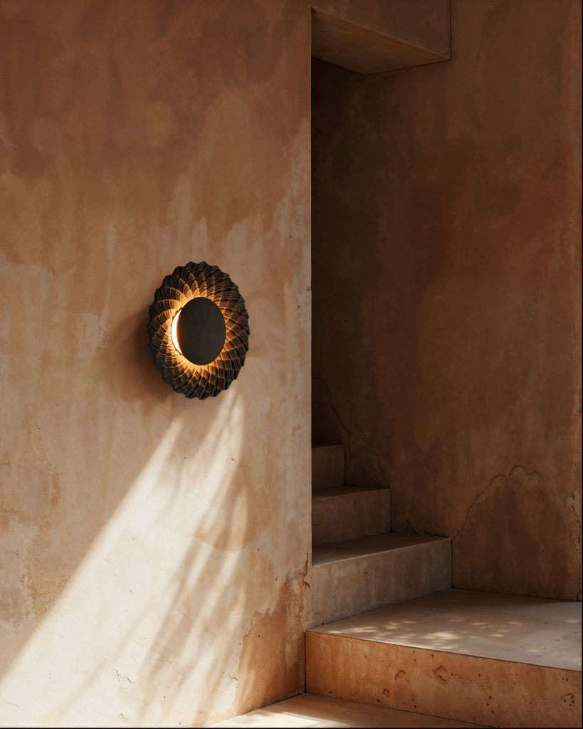 Sun Vxs 02 — Natural Sand Wall Lamp With Soft Ambient Glow — 6