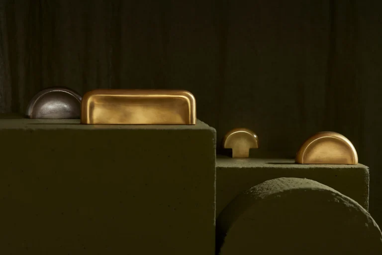 Cp13 - Brass Cupboard Pull — 2