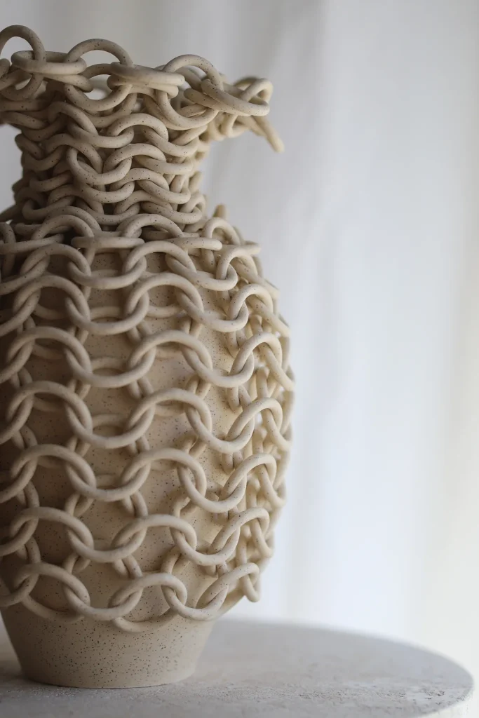 Vik Vase — 2