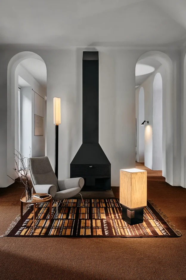 Aldebaran Floor Lamp
by Arch Plus Ultra