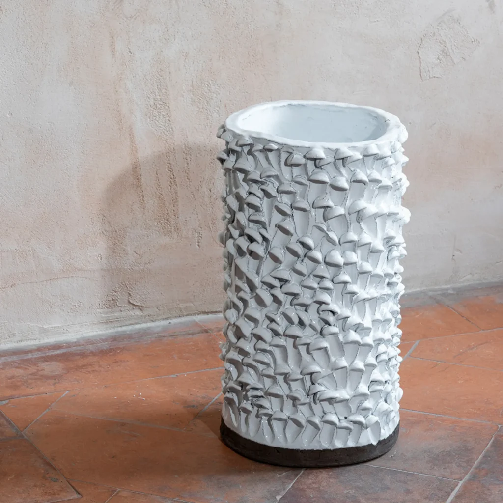 Onda Series - “Tubo” Shiny White Ceramic Vase — 2
