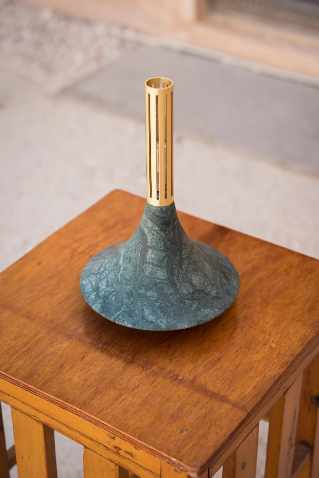 Dervish Table Lamp in Marble and Brass — 3