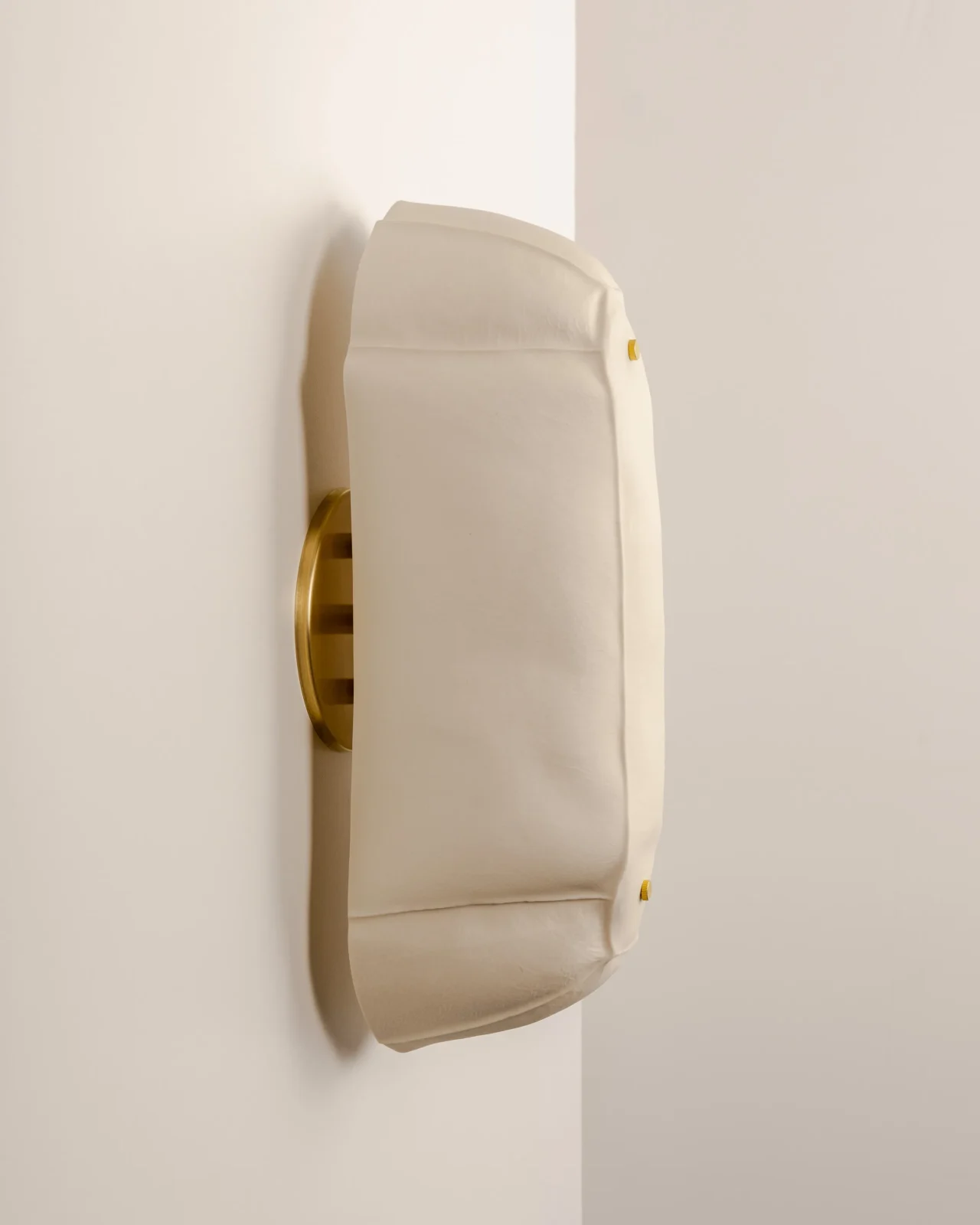 Kawa Series 01 Sconce in Ceramic — 4
