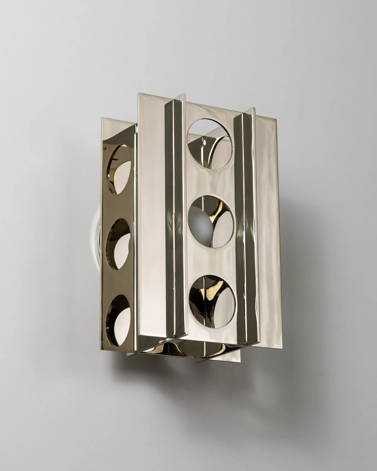 Tenfold 3 T Wall Sconce - Mirror Polished — 2