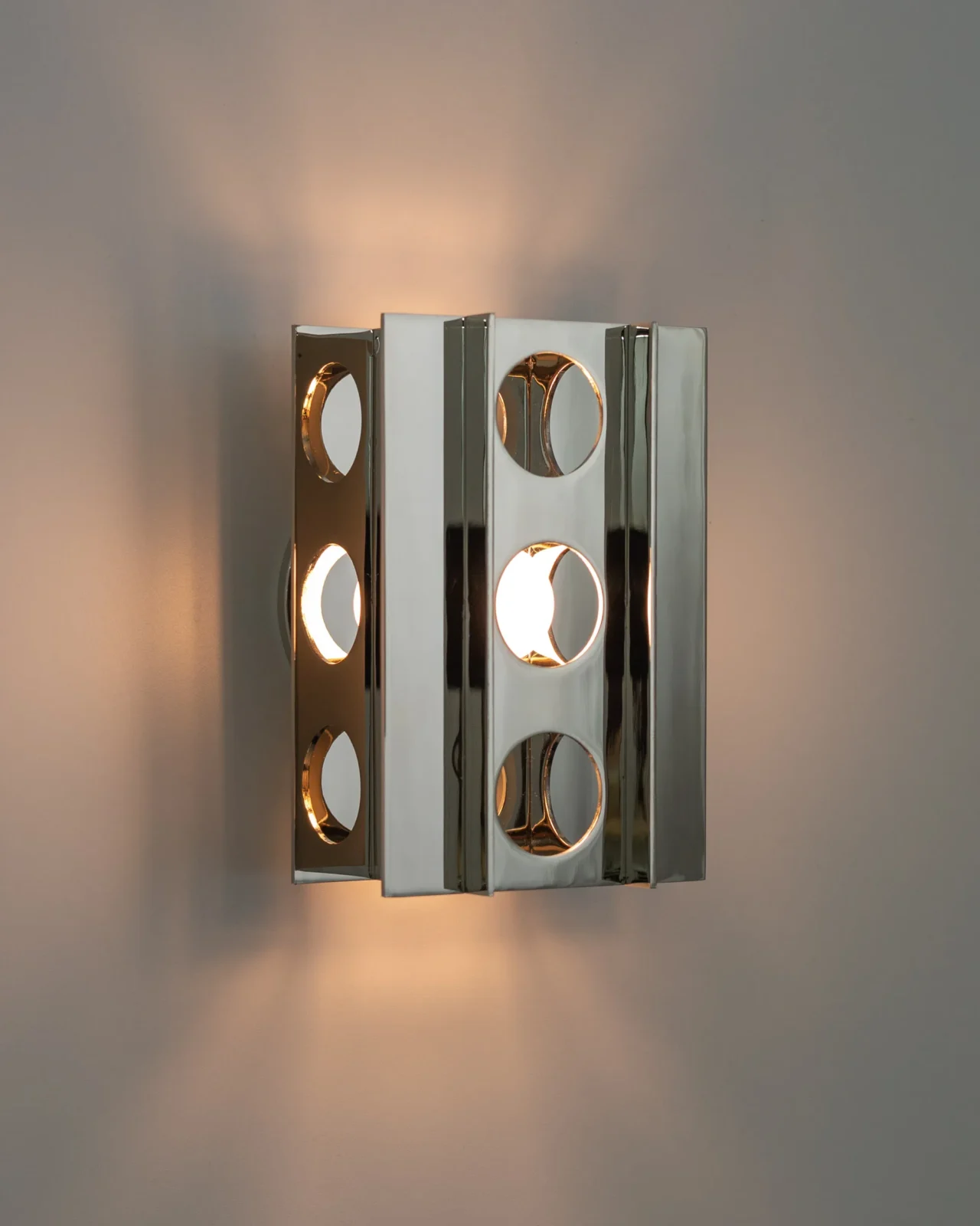 Tenfold 3 T Wall Sconce - Mirror Polished — 3