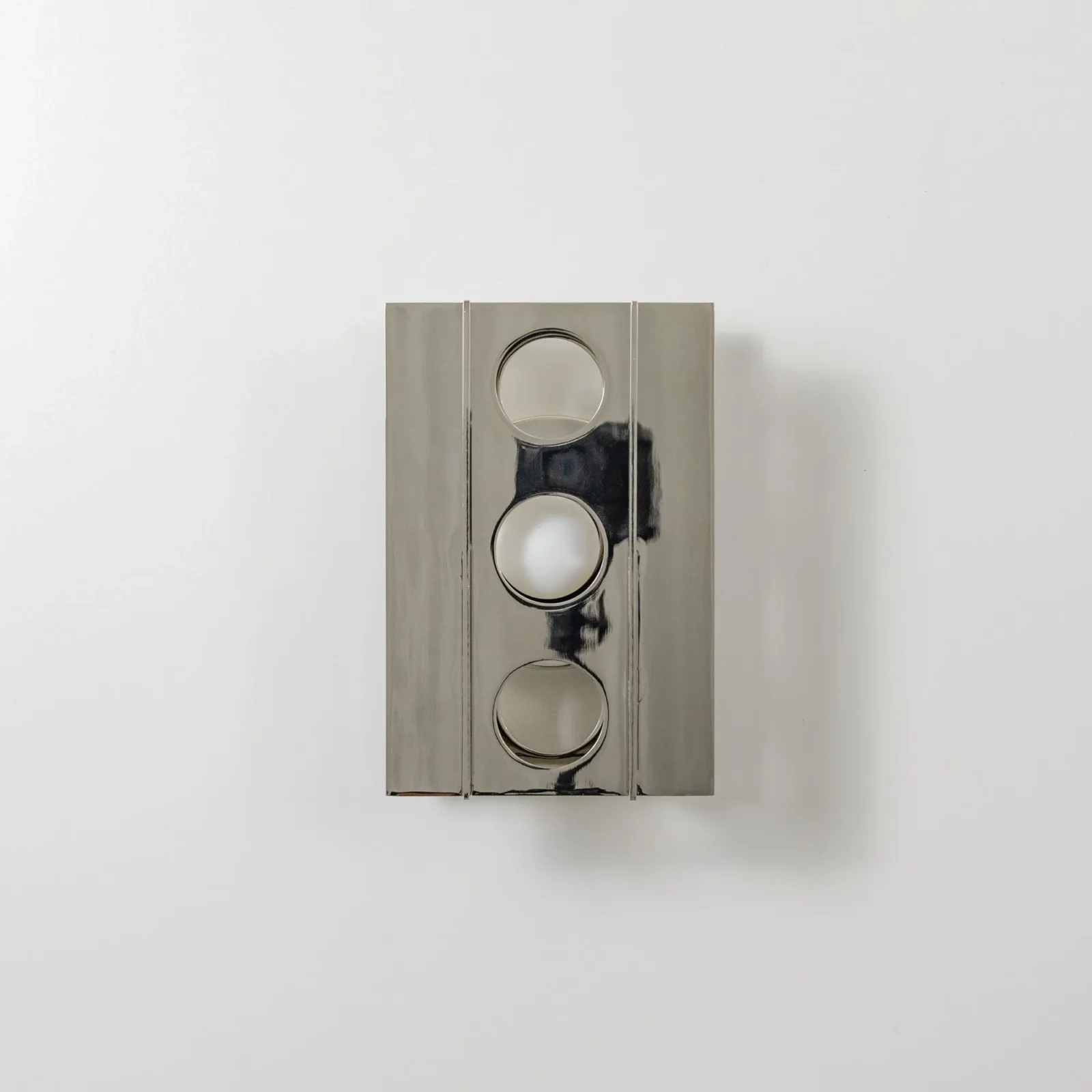 Tenfold 3 T Wall Sconce - Mirror Polished — 8