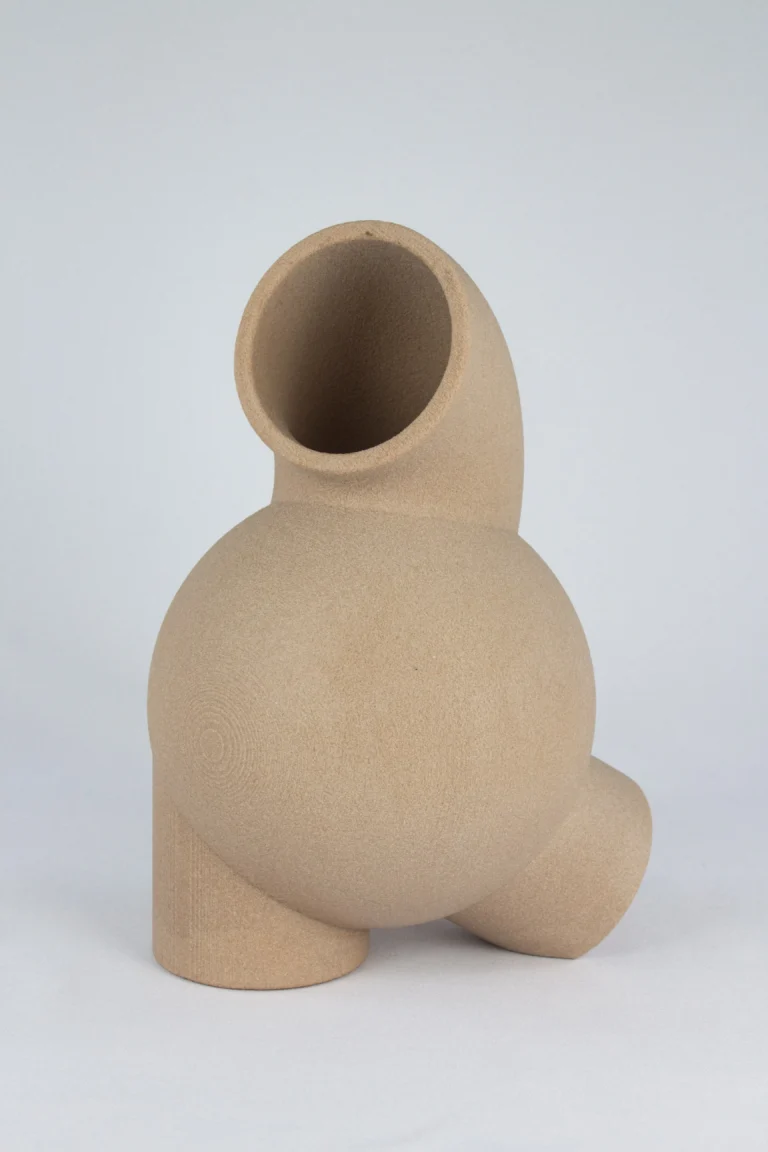 Katchka Vase Ii - Sand / Resin — 4