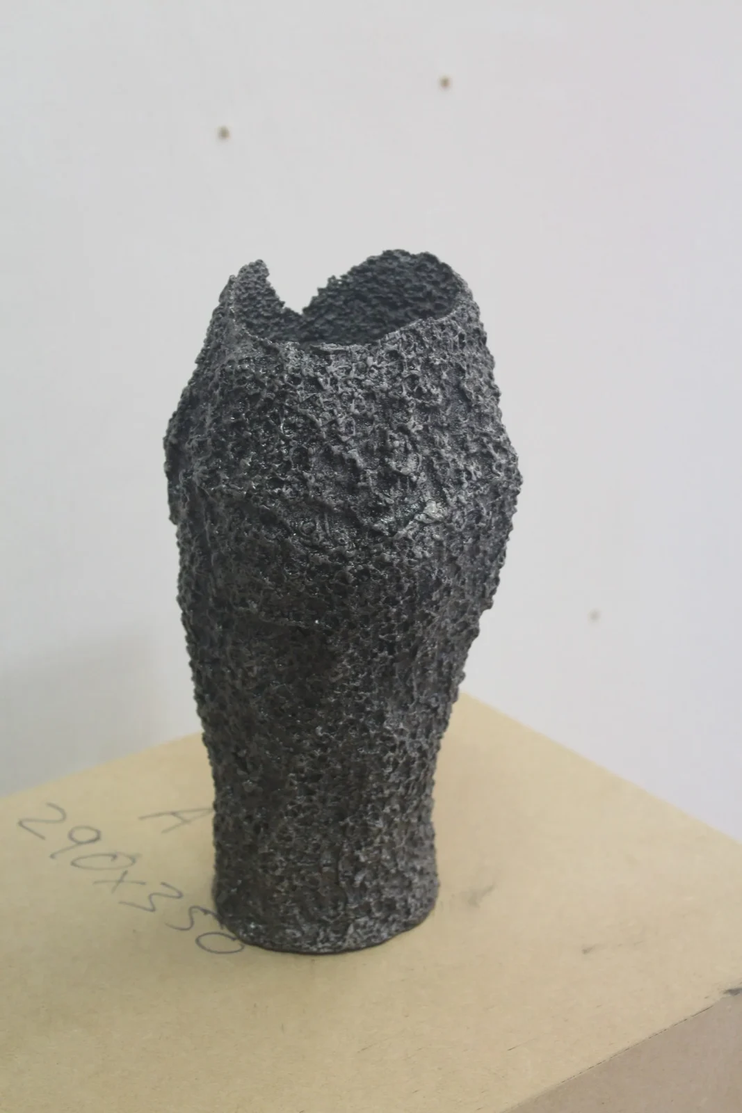 Melancholy Vessel - Large - Aluminium — 5