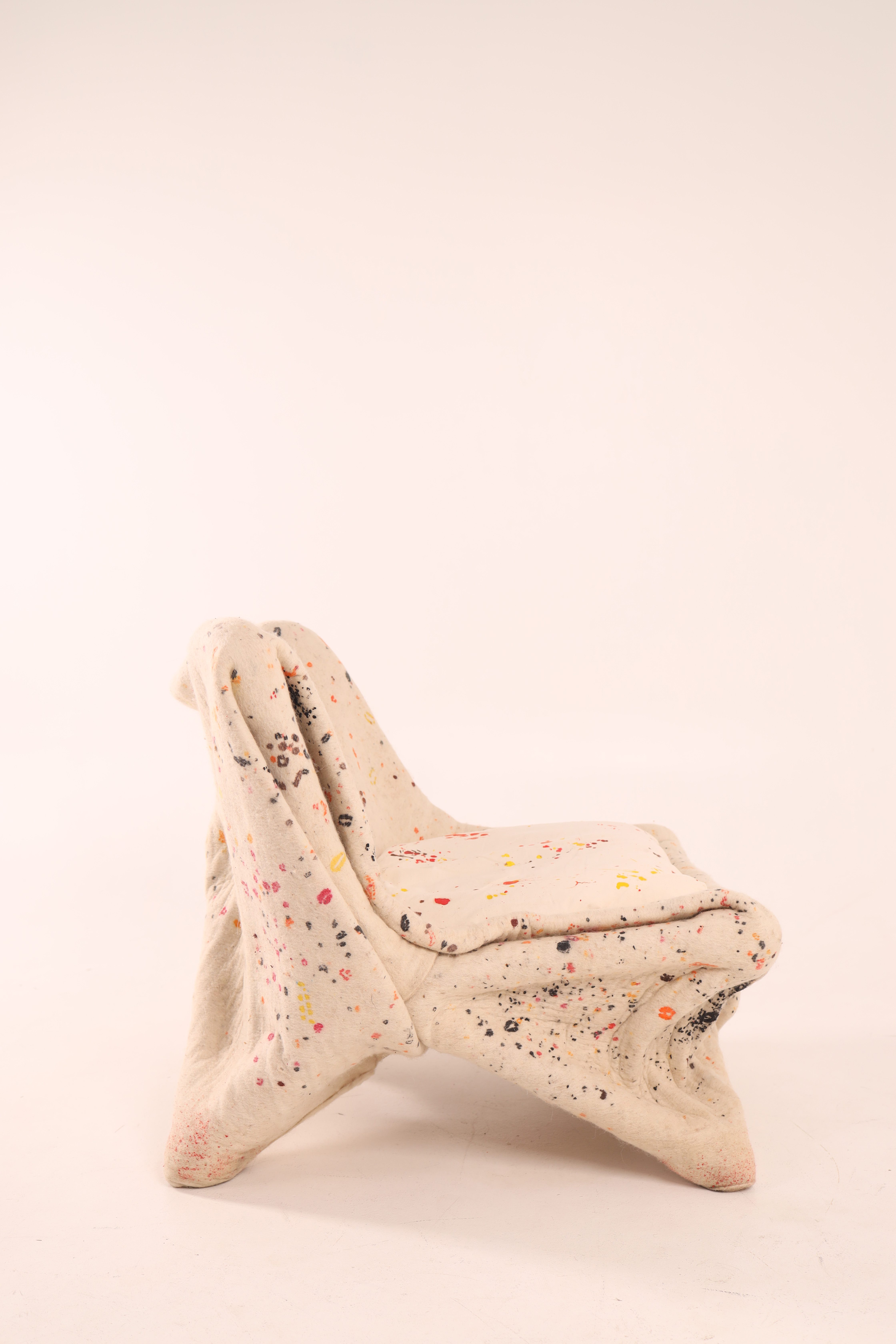 10 Nodes felt armchair in handmade wool by Danik Uderbekov