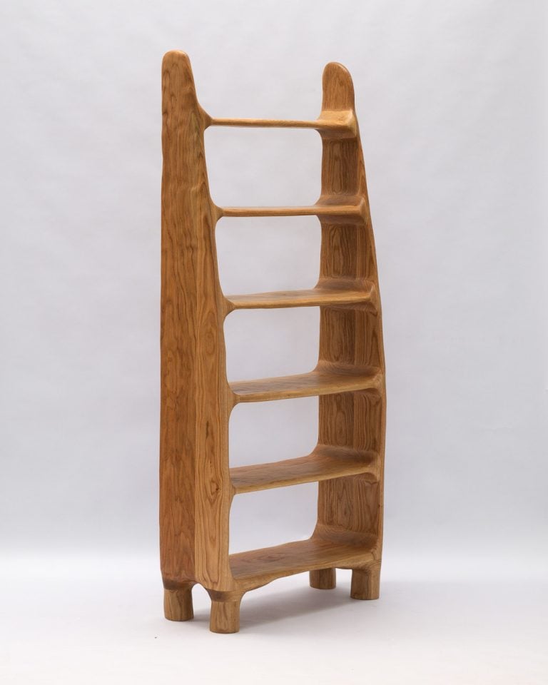 Sculptural Shelf - Red Oak Wood — 1