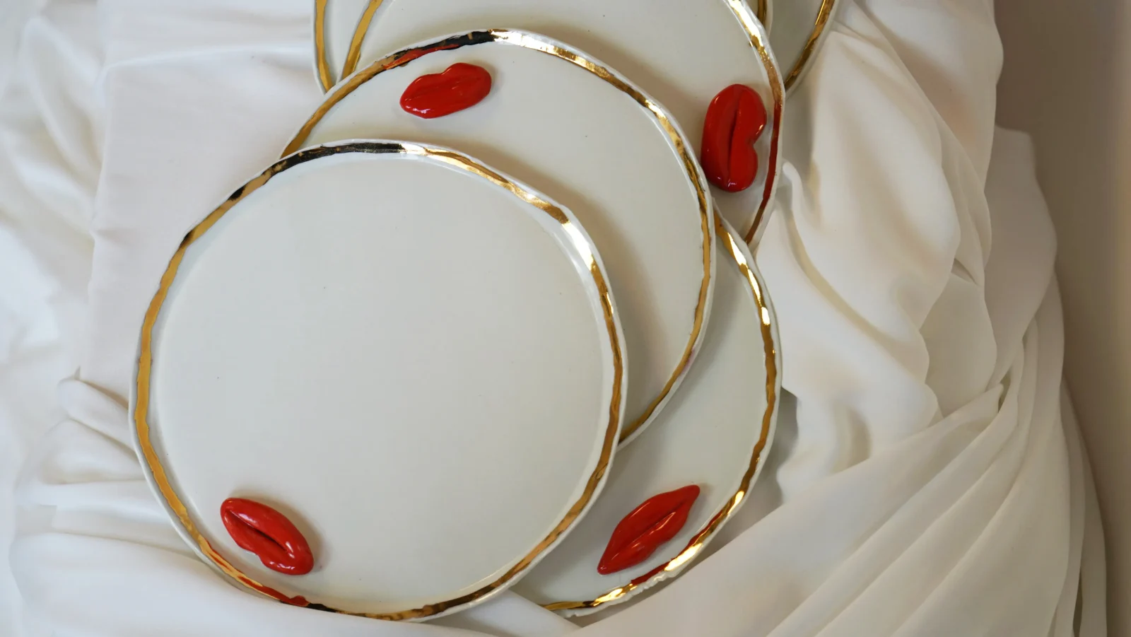 Lips Plates - White Porcelain — 3