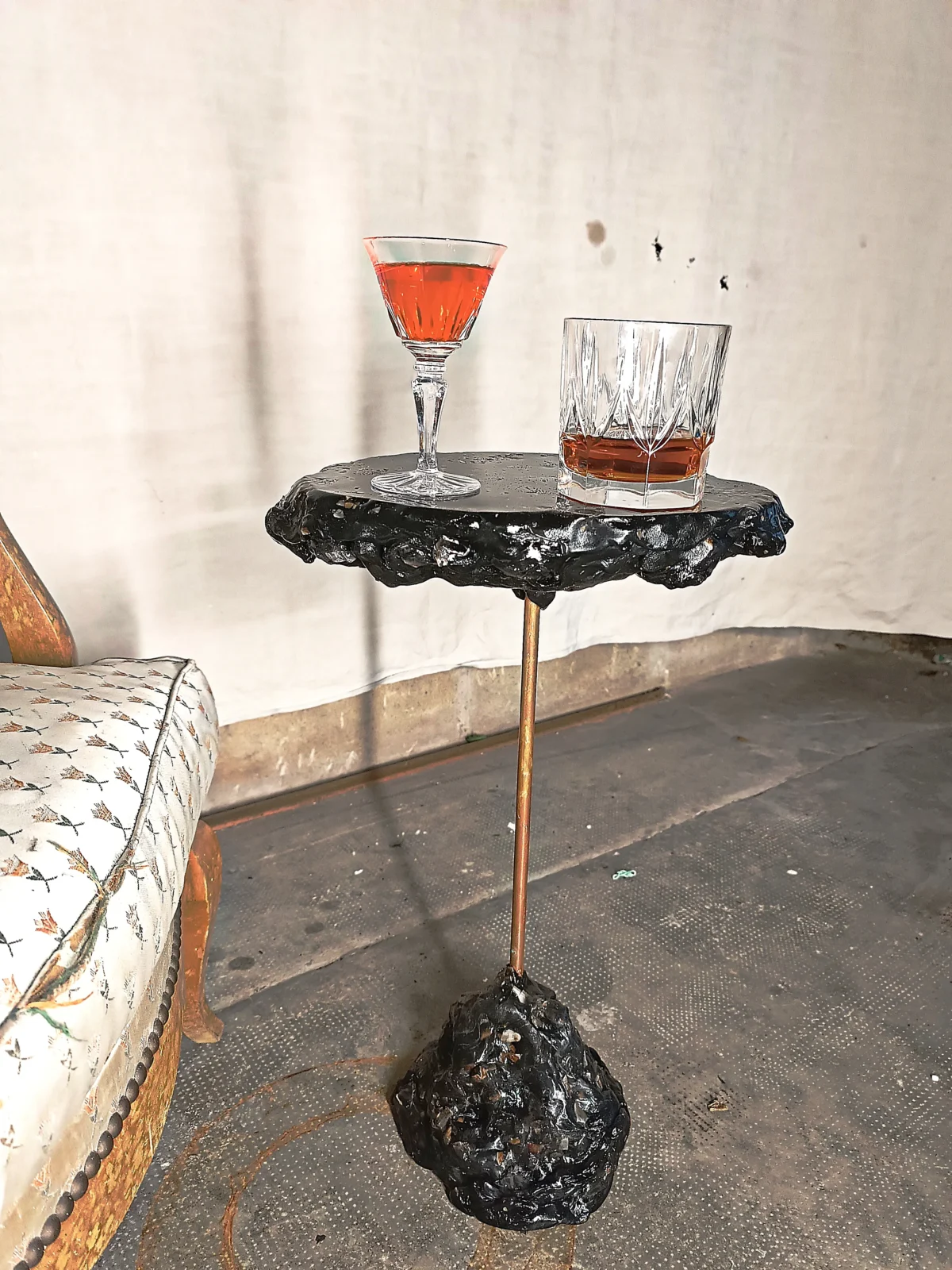 Nix Side Table - Vegetal Glass & Recycled Mother Of Pearl — 6