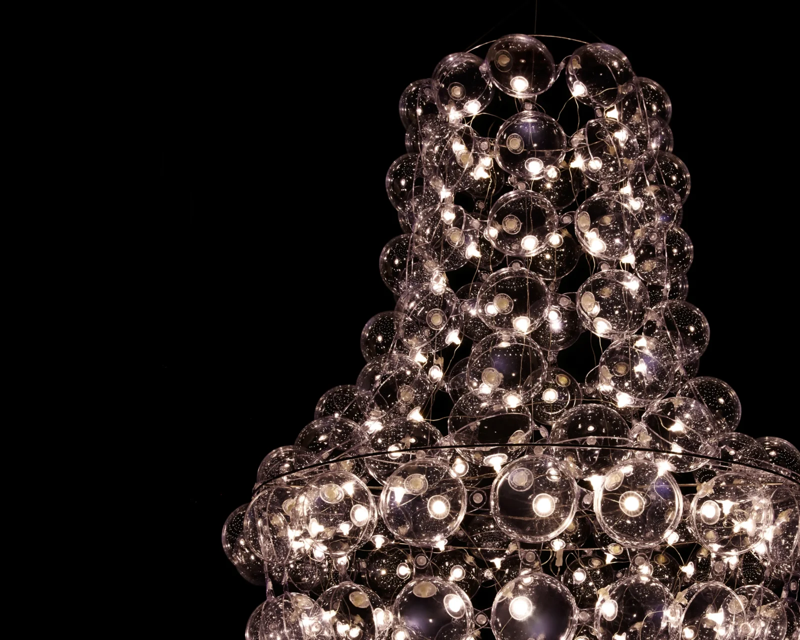 Queens Ceiling Lamp in PVC and Steel — 3