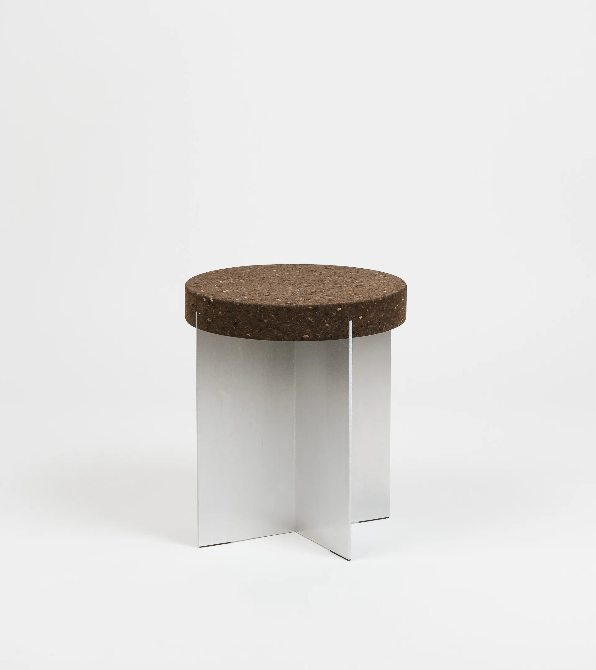 Cork X | Chair 01 – Cork / Metal Stool by Robert Megel | ADORNO DESIGN
