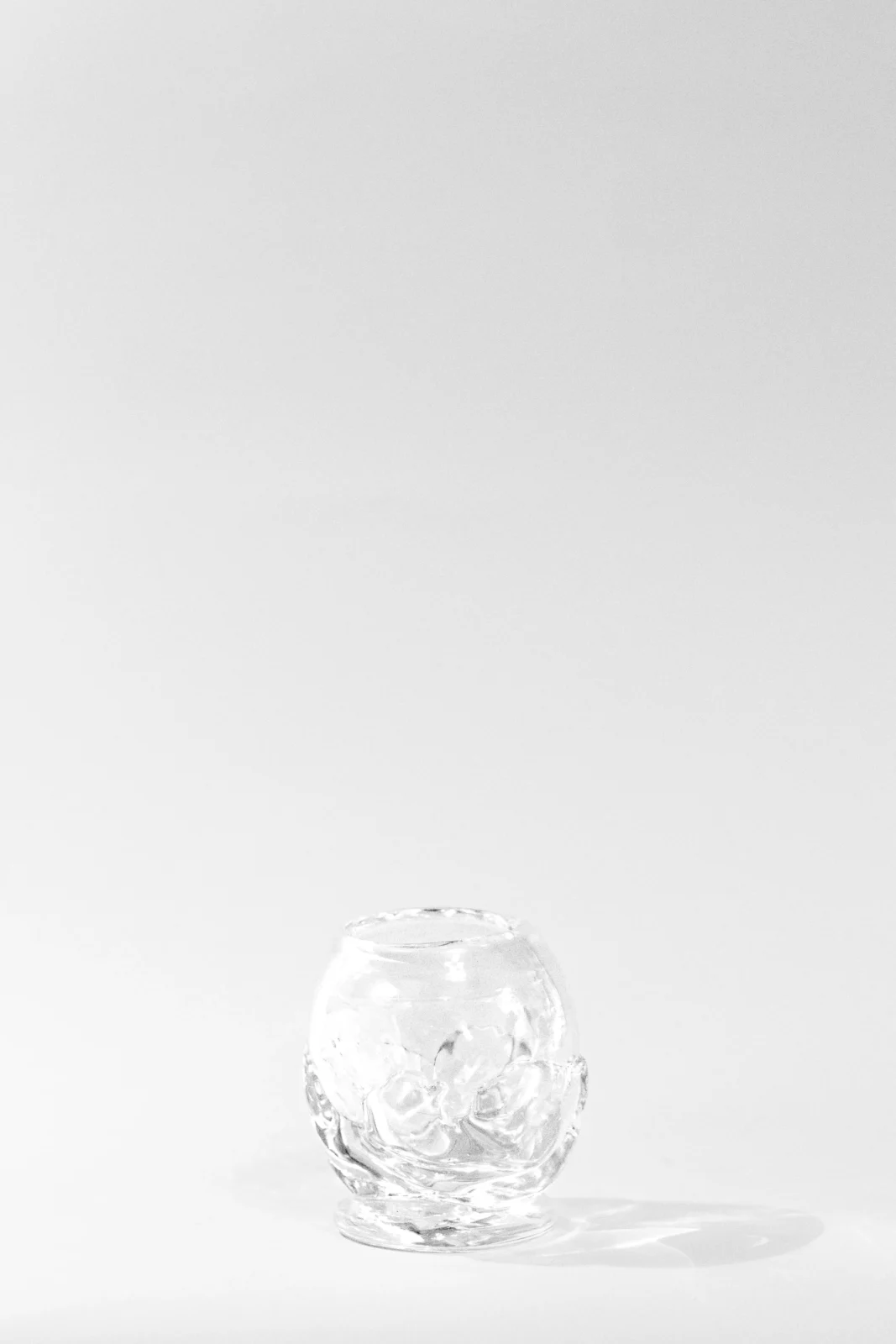Organic Round Table Glass — 3