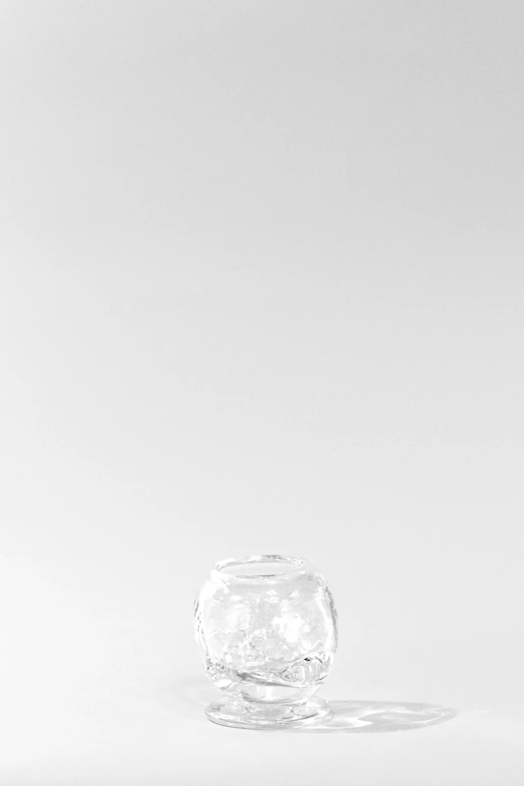 Organic Round Table Glass — 8