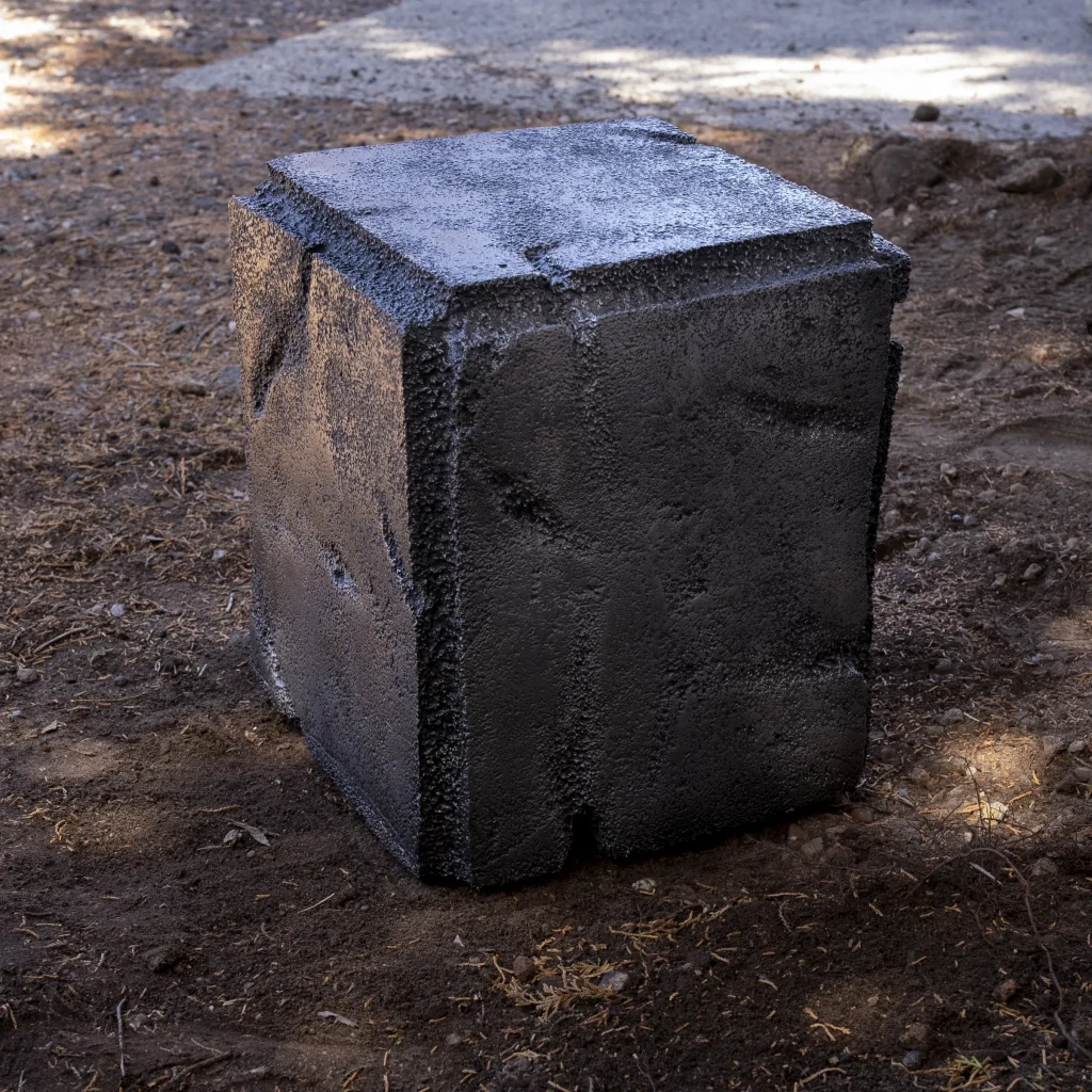 Melancholy Side Table - Aluminium — 7