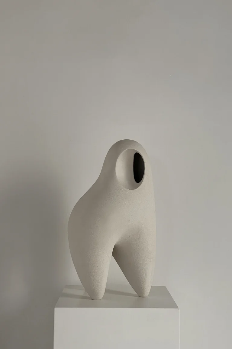 Nomad II:08 Table Lamp in White Stoneware — 2