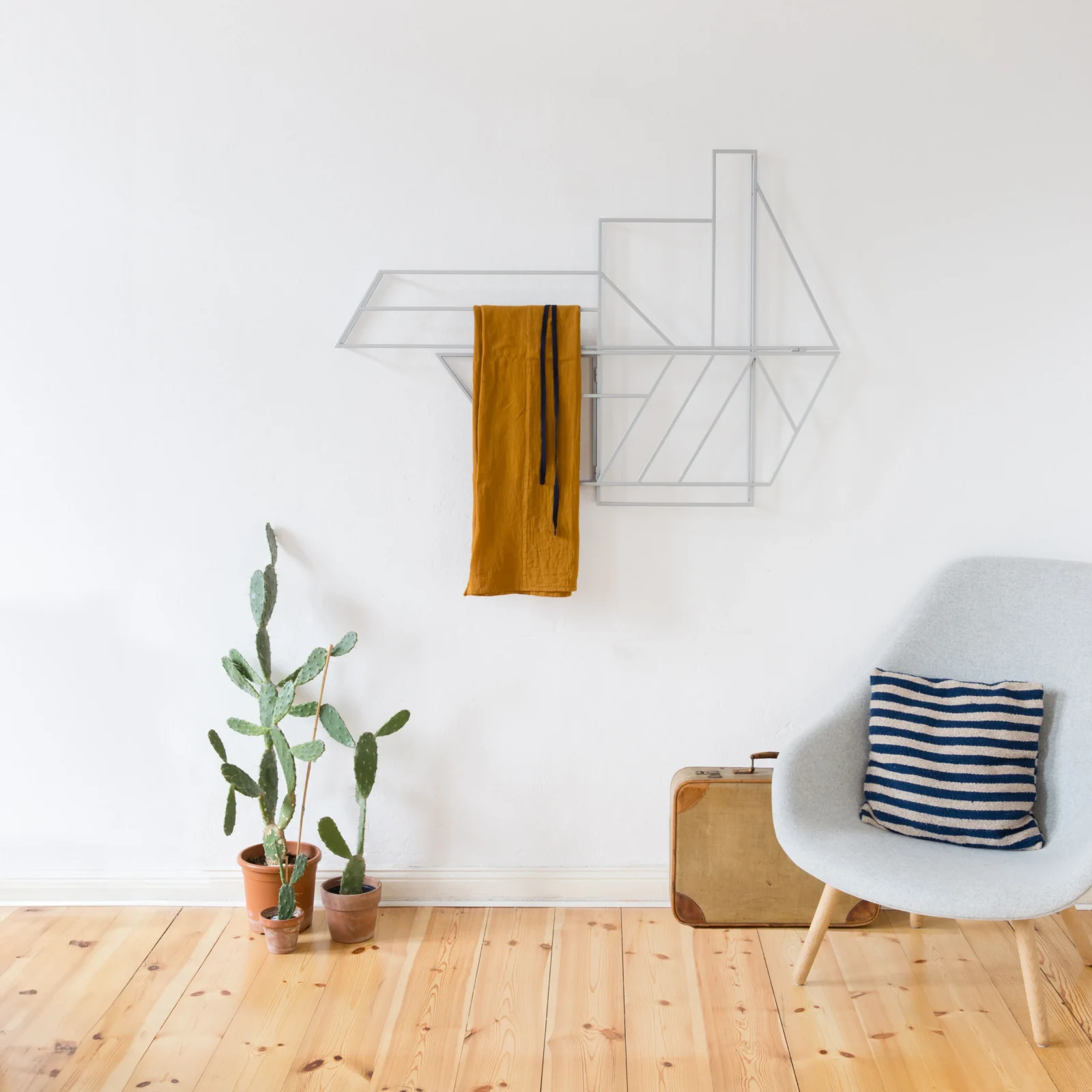 Foldwork - Rack – Wall Mounted Clothes Holder, Towel Rack, Coat Hanger, Drying Rack — 4